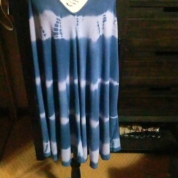 Volcom Grey and blue tye-dye sundress - Picture 4 of 13